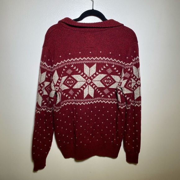 American Eagle Nordic Snowflake Holiday Christmas Red/ Burgundy Sweater Size: L - Picture 3 of 10